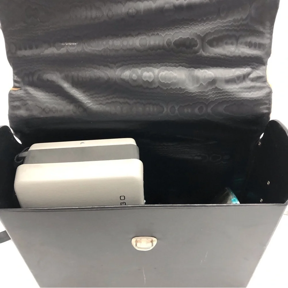 Vintage Polaroid 230 Land Camera